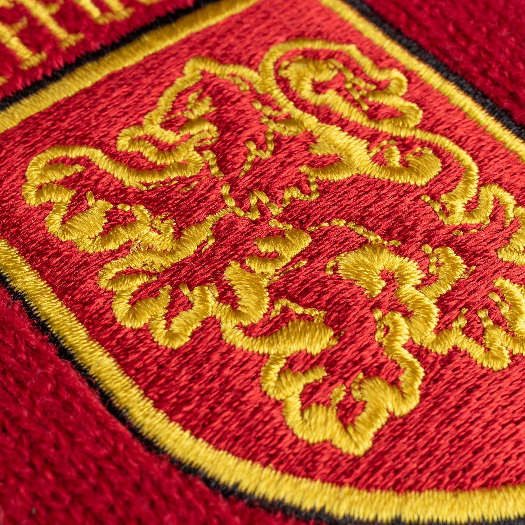 Harry Potter Gryffindor Adults Hat & Glove Mitt Combo Set