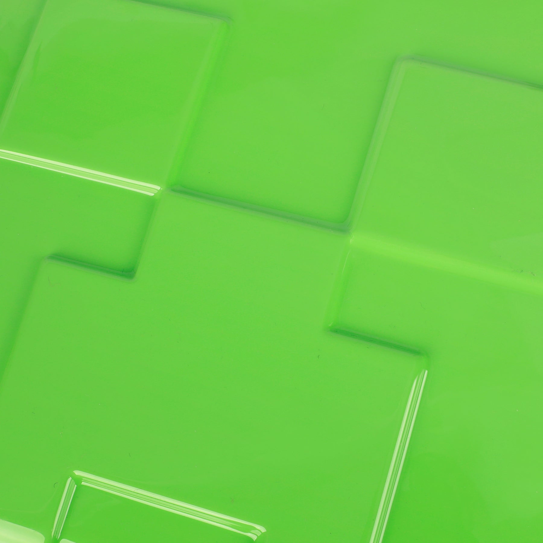 Minecraft Creeper 15" Molded Hardside Carry-On Luggage